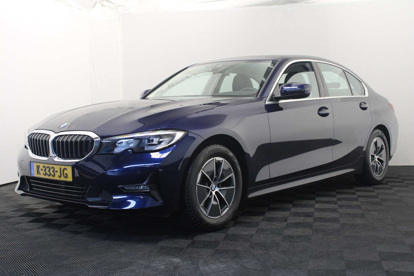 BMW 3-serie - 318i Executive Edition |Org NL|Leder|Stoelverwarming| - AutoWereld.nl