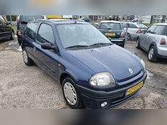 Renault Clio - 1.4 RN