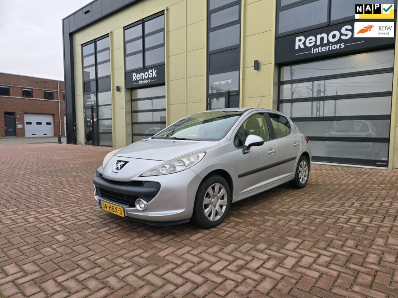 Peugeot 207 - 1.6 VTi Sublime / SCHADE AUTO / 5-DEURS / AIRCO / ELEC. PAKKET - AutoWereld.nl