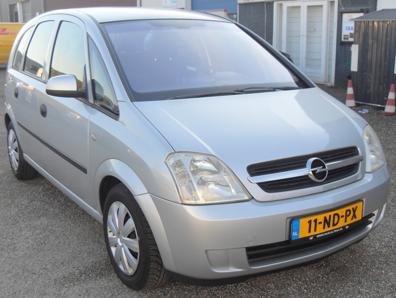 Opel Meriva - 1.6 16v enjoy AUTOMAAT - AutoWereld.nl