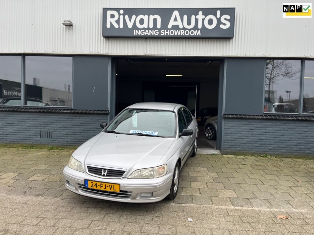 Honda Accord - 1.8i S 1.8I S - AutoWereld.nl