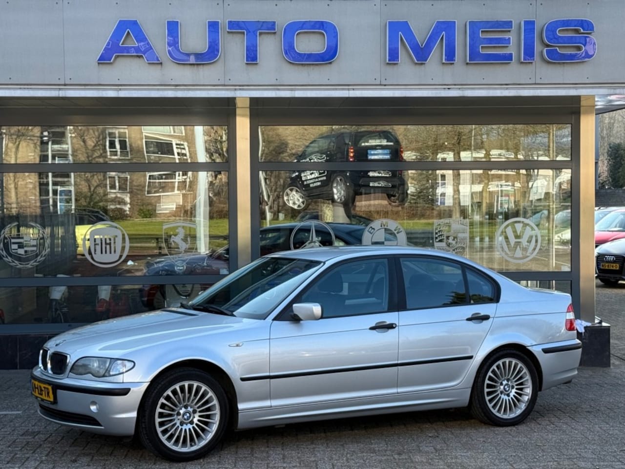 BMW 3-serie - 316I Black en Silver Airco - AutoWereld.nl