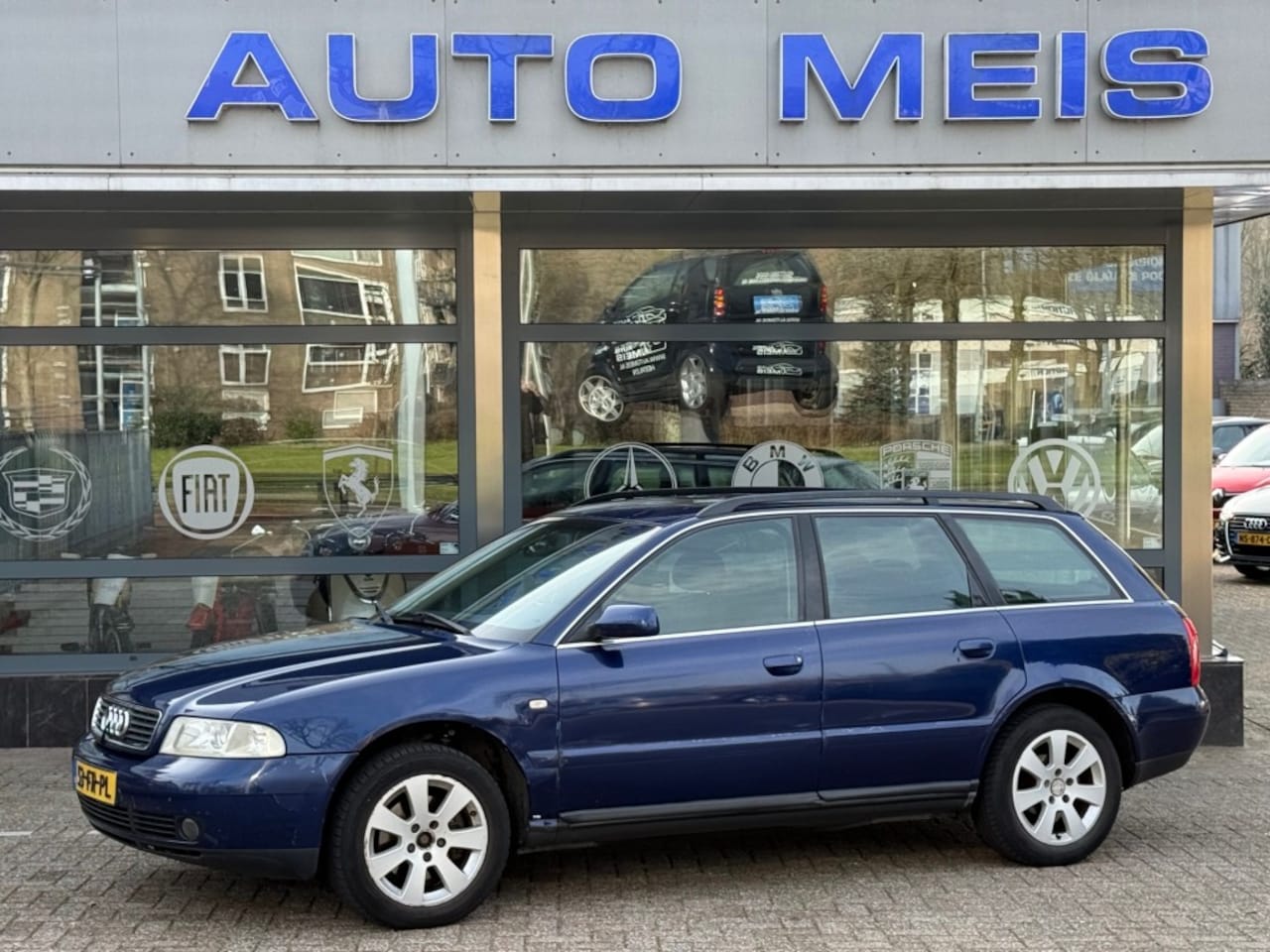 Audi A4 - 2.4 V6 Advance Automaat APK 19-04-2025 - AutoWereld.nl