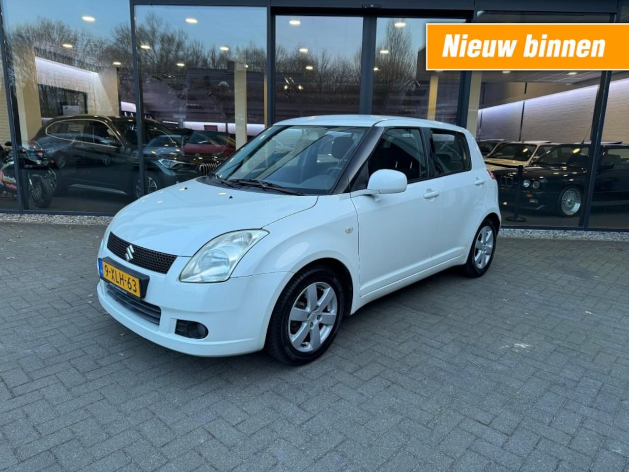 Suzuki Swift - 1.3 Comfort 1.3 5-drs COMFORT ,Airco,Elekt Pakket,LM Velgen - AutoWereld.nl