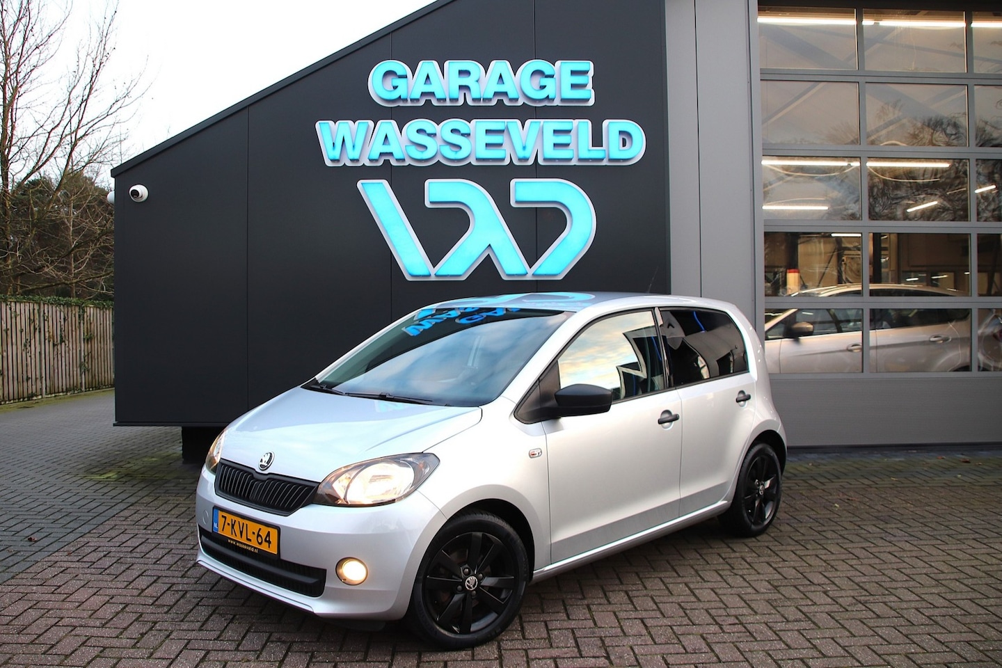 Skoda Citigo - 1.0 Cruise/Navi/Airco/2e.Eigen/Sportief - AutoWereld.nl