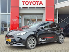 Toyota Yaris - 1.5 Hybrid 130 Executive 17"LM-VELGEN KEYLESS STOELVERW PARK-SENSOREN NAVI BLIND-SPOT APPL