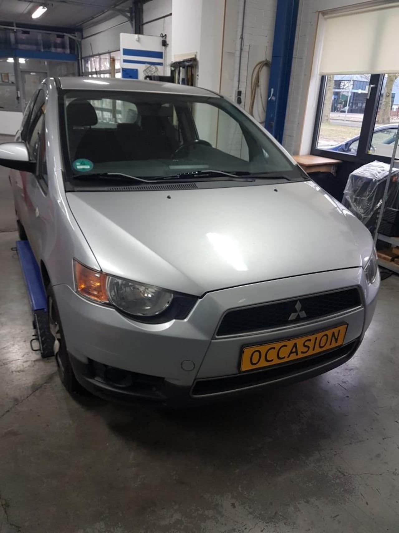 Mitsubishi Colt - 1300i 3 DEURS SPORT UITVOERING AIRCO - AutoWereld.nl