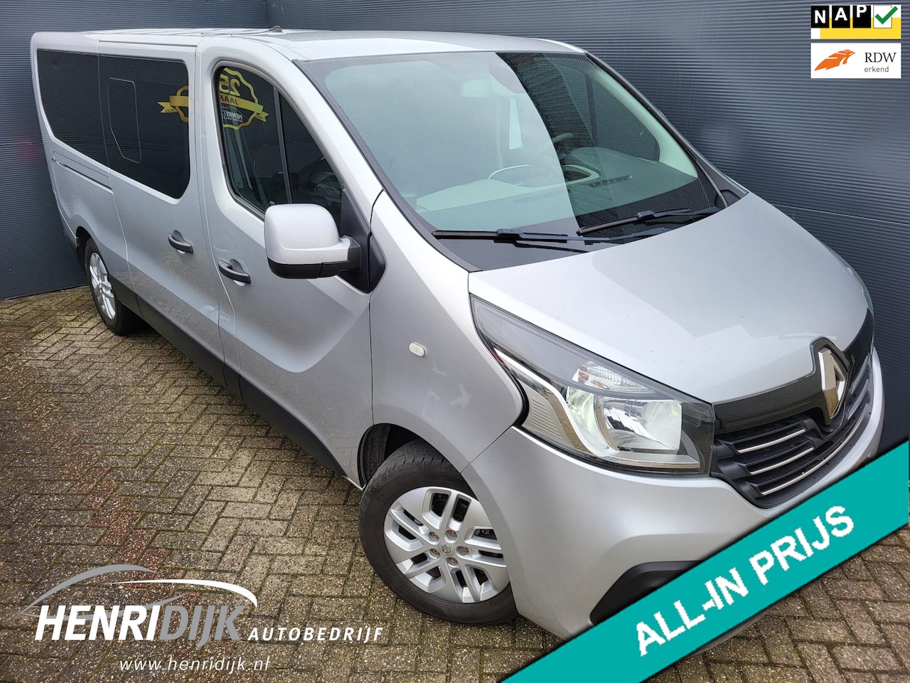 Renault Trafic - 1.6 dCi T29 L2H1 DC Trekhaak / 2x schuifdeur / Navigatie / AC / Cruise / 6pers - AutoWereld.nl