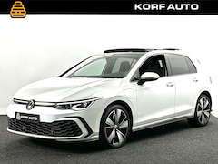 Volkswagen Golf - 1.4 eHybrid GTE 245PK / Pano / 18 inch / Winter