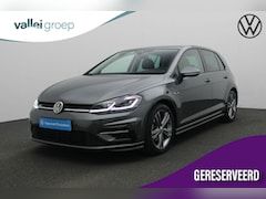 Volkswagen Golf - 1.5 TSI 150 pk DSG Highline Business R / R-Line | Trekhaak | Achteruitrijcamera | Navigati