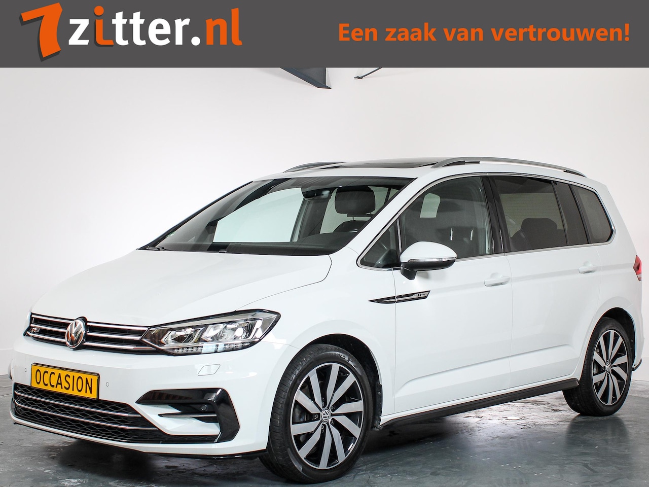 Volkswagen Touran - 1.8 TSI Highline 1.8 TSI Highline, 2x R-line, 7-Persoons, Panoramadak, Adaptieve Cruise Control, - AutoWereld.nl