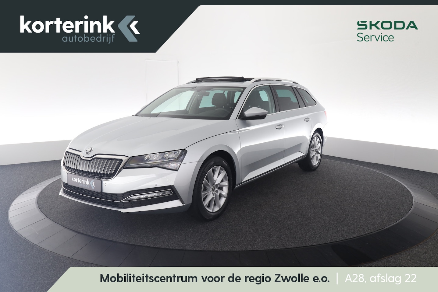 Skoda Superb Combi - 1.4 TSI iV Business Edition | 1600 kg trekgewicht | Pano | PDC V+A - AutoWereld.nl