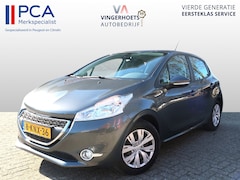 Peugeot 208 - 1.2 VTi Envy 5-deurs Benzine * Navigatie * Bleutooth * Climate & Cruise Control * Trekhaak