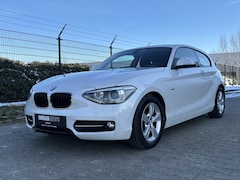 BMW 1-serie - 114i Business Sport Line, Xenon, Navi, NAP