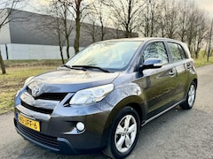 Toyota Urban Cruiser - 1.3 VVTi*NEW APK 2/26*TREKHAAK*NAVIGATIE