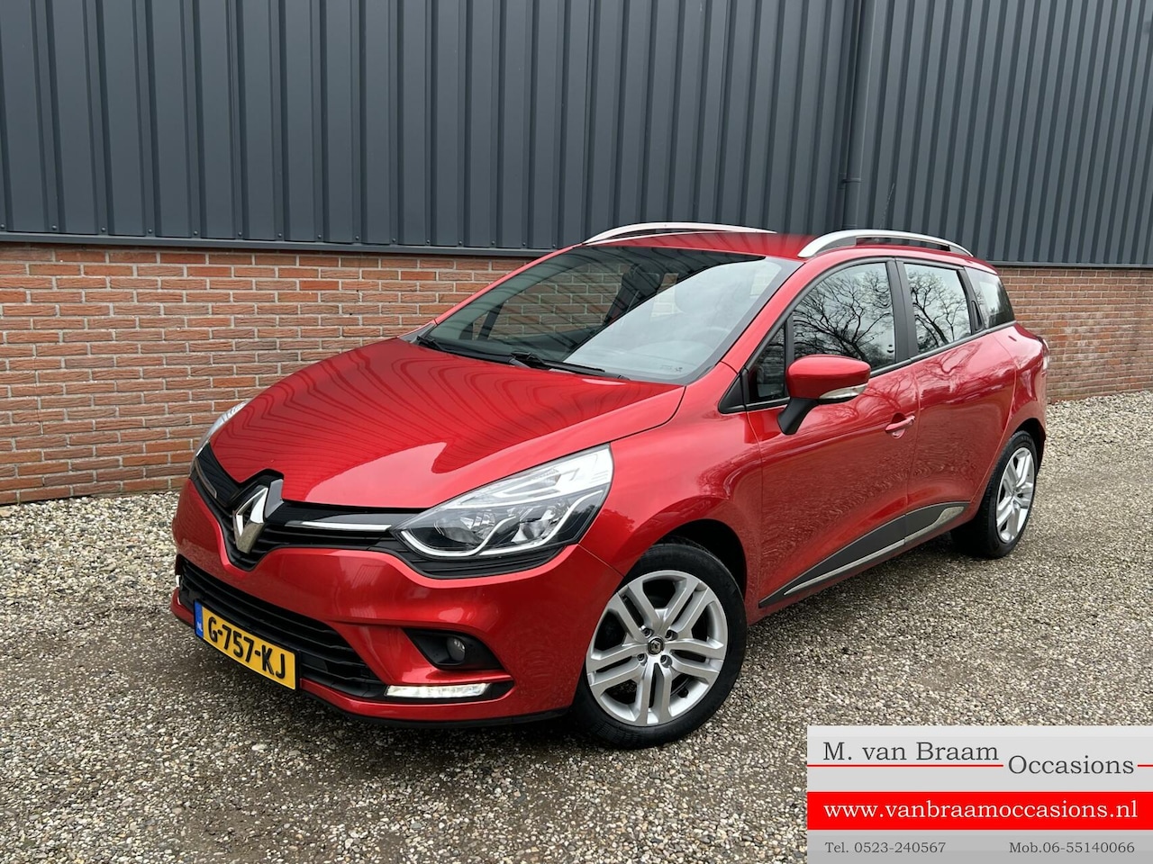 Renault Clio Estate - 0.9 TCe Limited Airco/Stoelverwarming/Dakrailing - AutoWereld.nl