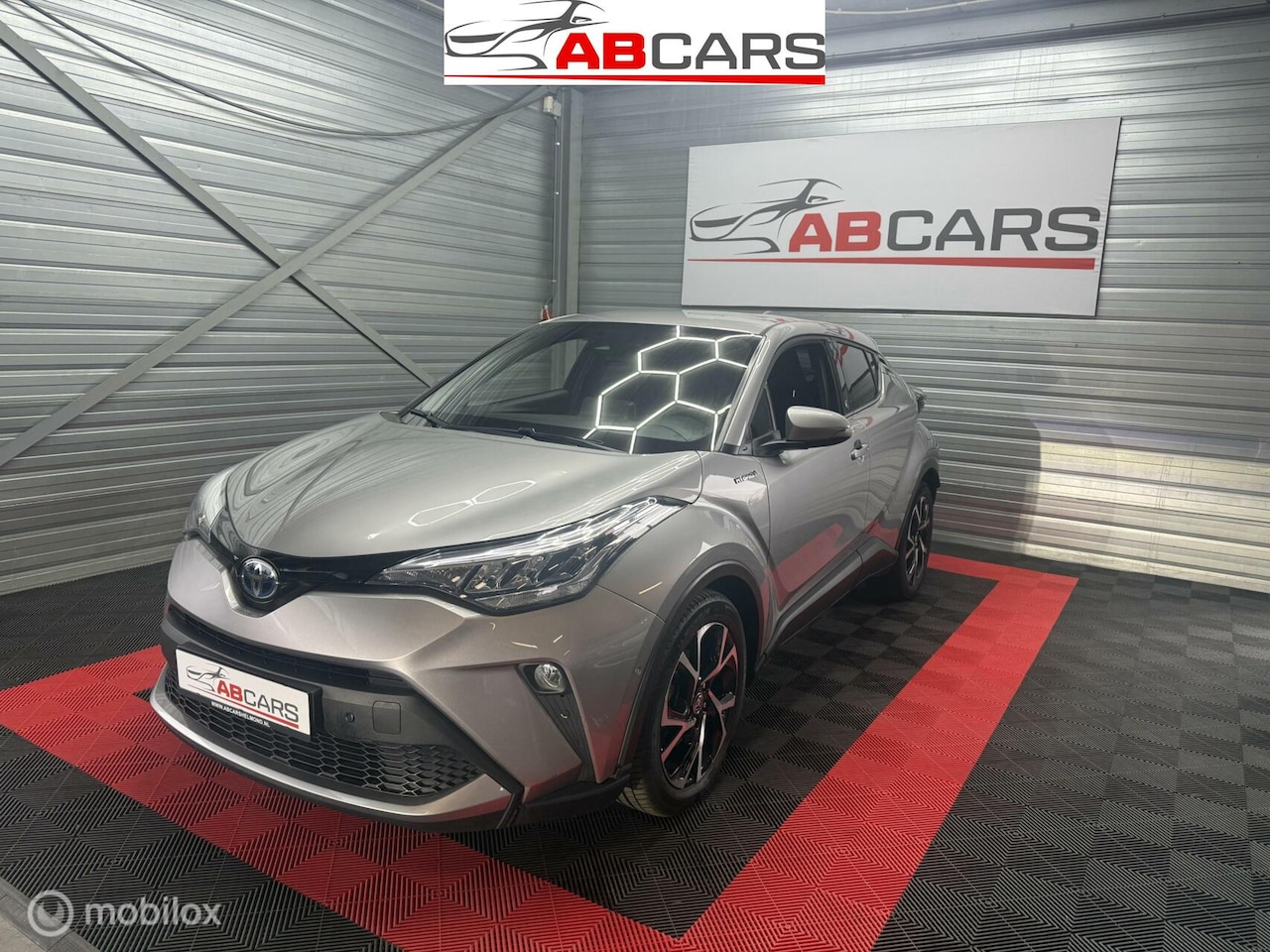 Toyota C-HR - 2.0 Hybrid Business Plus 2.0 Hybrid Business Plus - AutoWereld.nl