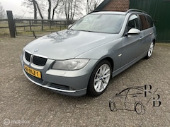 BMW 3-serie Touring - 318i Business Line