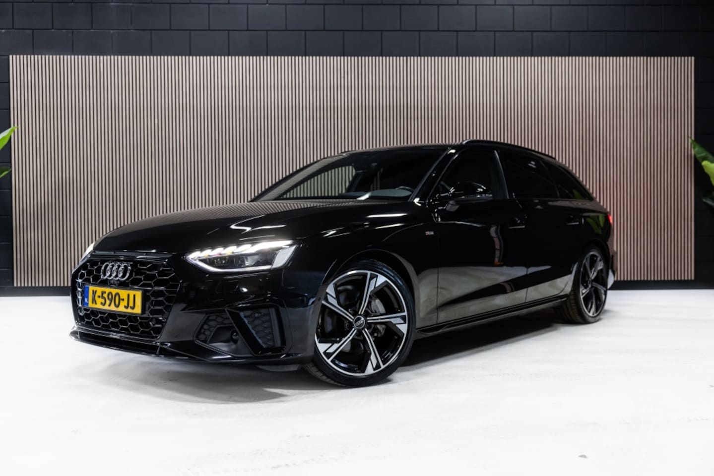 Audi A4 Avant - A4 40 TFSI Avant S line | B&O | Shadow | Pano | Memory | - AutoWereld.nl