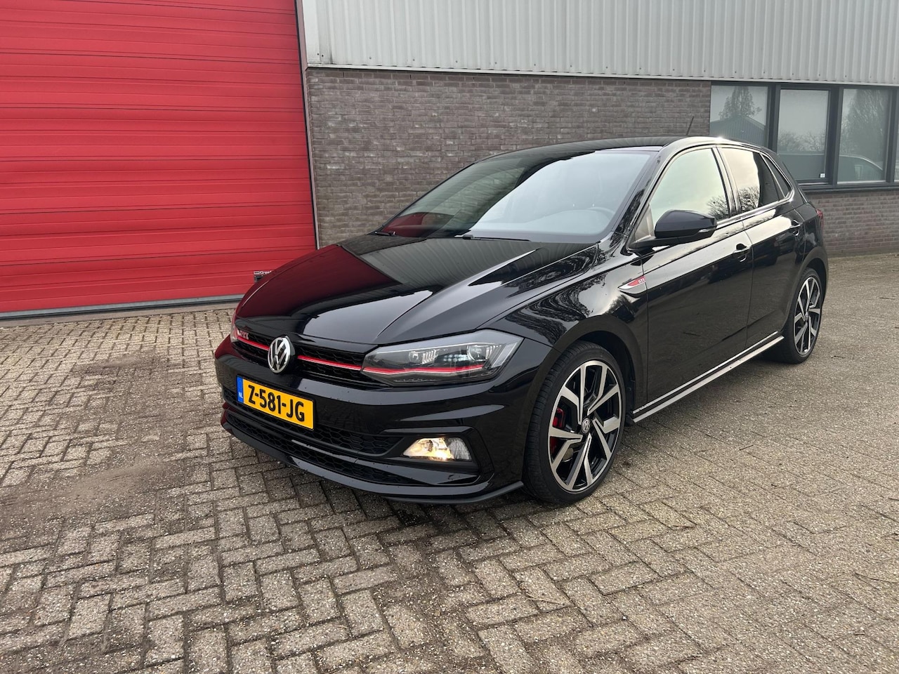 Volkswagen Polo - 2.0 TSI GTI spec uitlaat beats uitvoering volledig onderhoud aanwezig - AutoWereld.nl