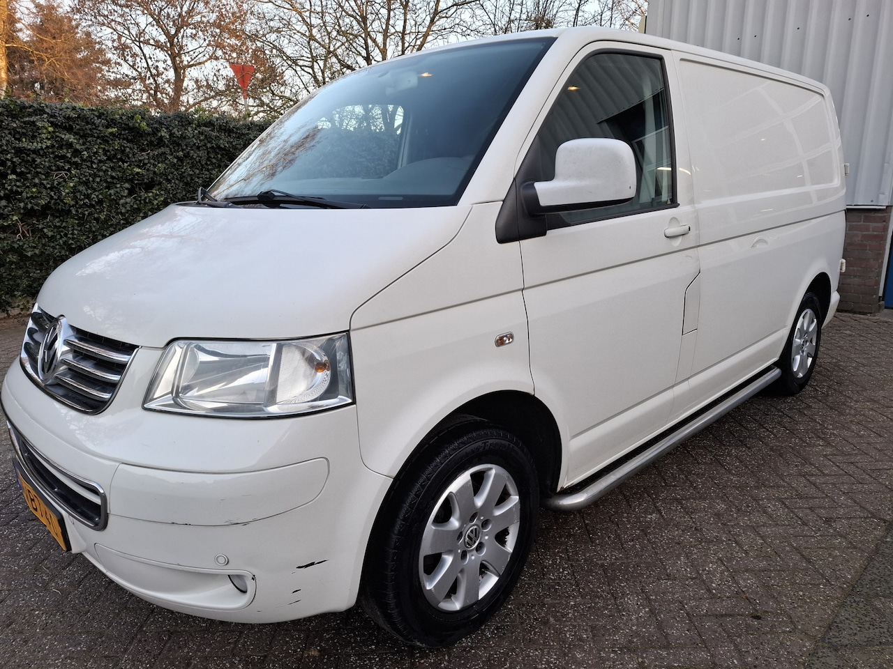 Volkswagen Transporter - 1.9 TDI 300 T800 AIRCO/CRUISE/PDC/TREKHAAK/3-ZITS 102PK - AutoWereld.nl