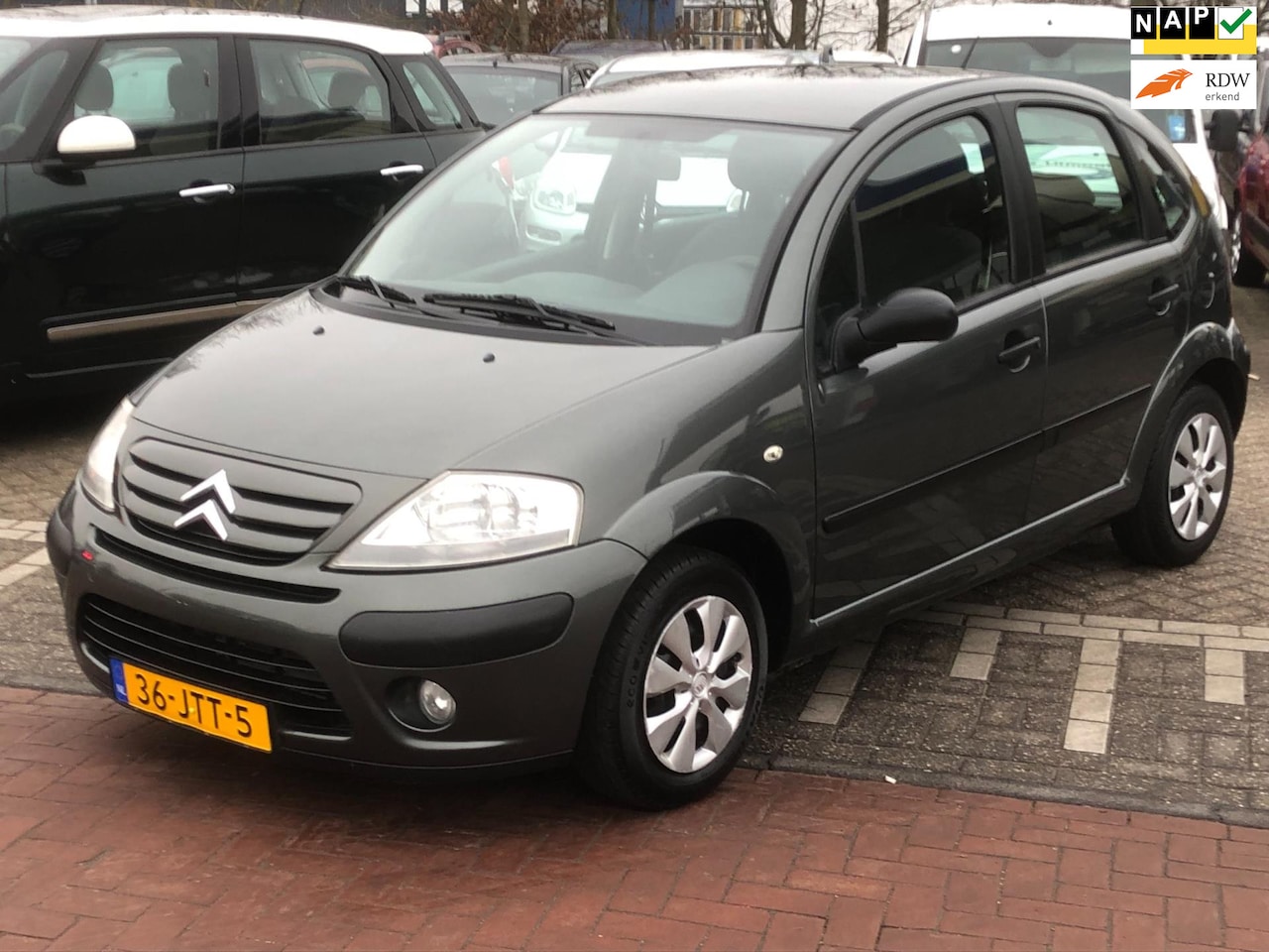 Citroën C3 - 1.4i Ligne Prestige / TREKHAAK/ NIEUWE APK / NETTE AUTO - AutoWereld.nl