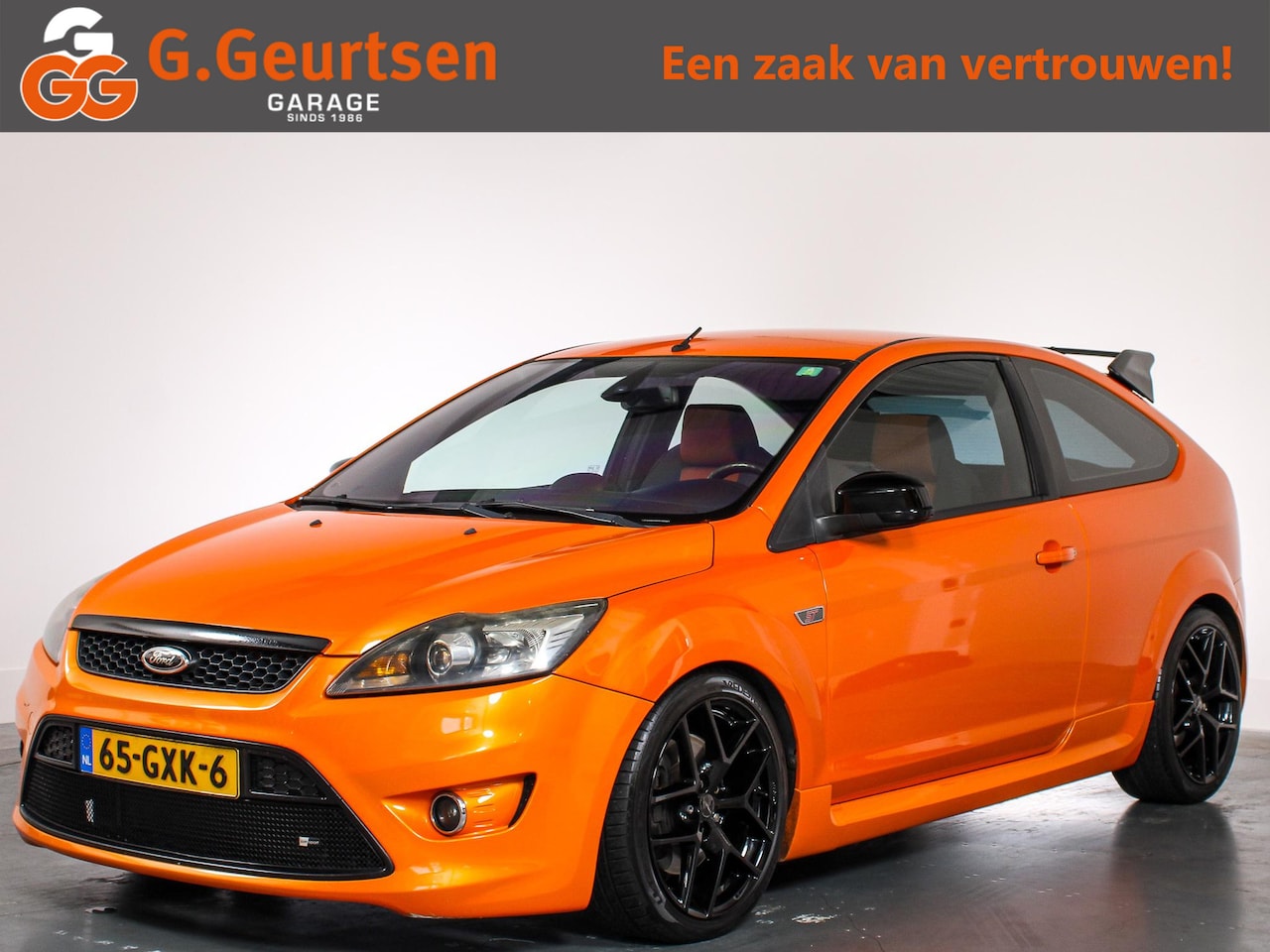 Ford Focus - 2.5 ST 5 Cillinder, Recaro, Xenon, PDC, Facelift! - AutoWereld.nl