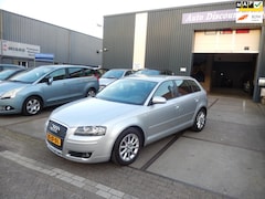 Audi A3 Sportback - 1.6 Ambition Pro Line NAVI AIRCO