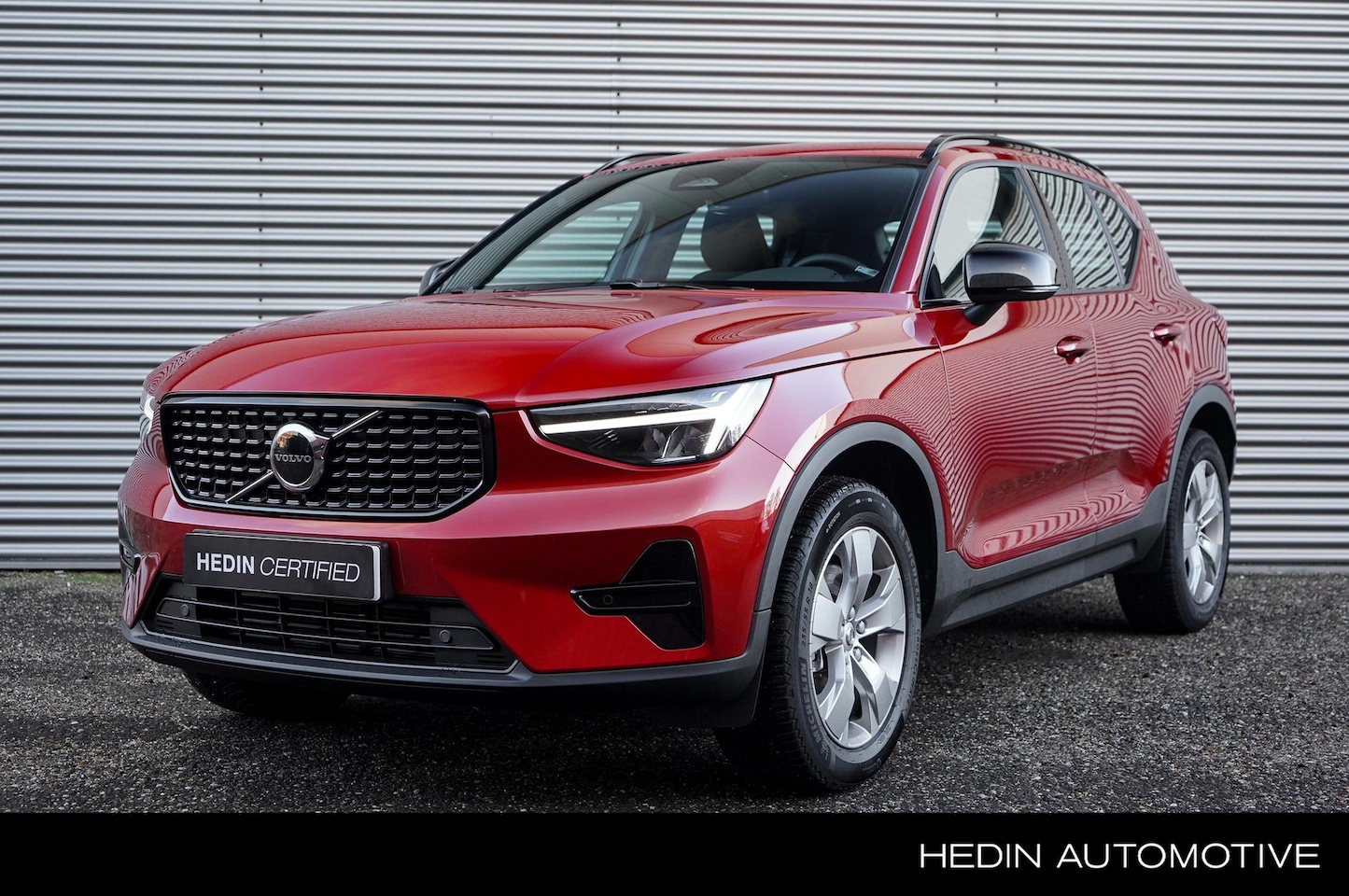 Volvo XC40 - B4 Plus Dark | Adaptive Cruise | BLIS | Power Seats |  Stoel/Stuurwielverwarming | Keyless - AutoWereld.nl