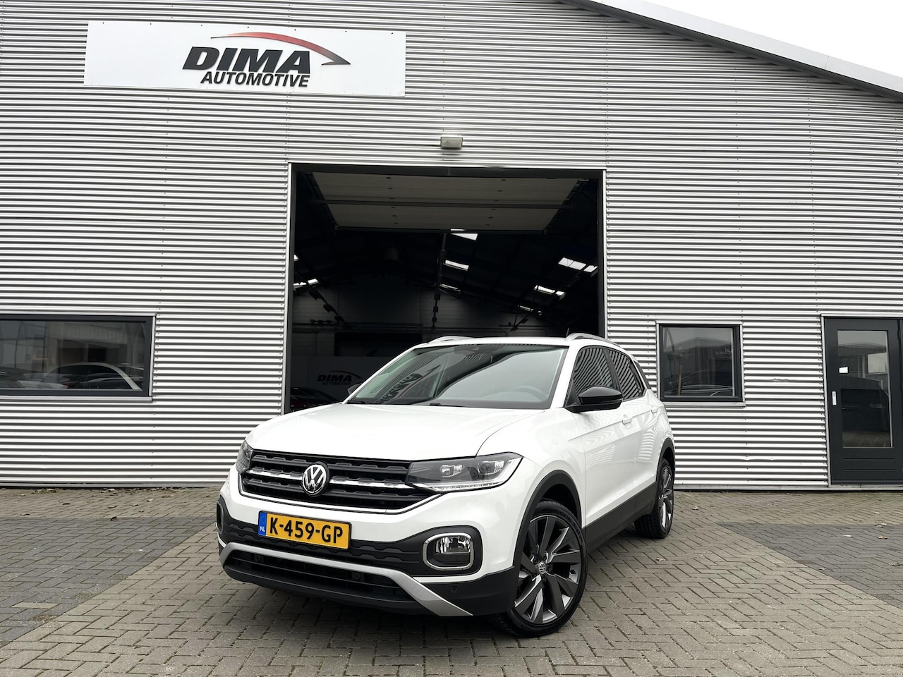 Volkswagen T-Cross - 1.0 TSI Style / LED / Car-play / Beats - AutoWereld.nl