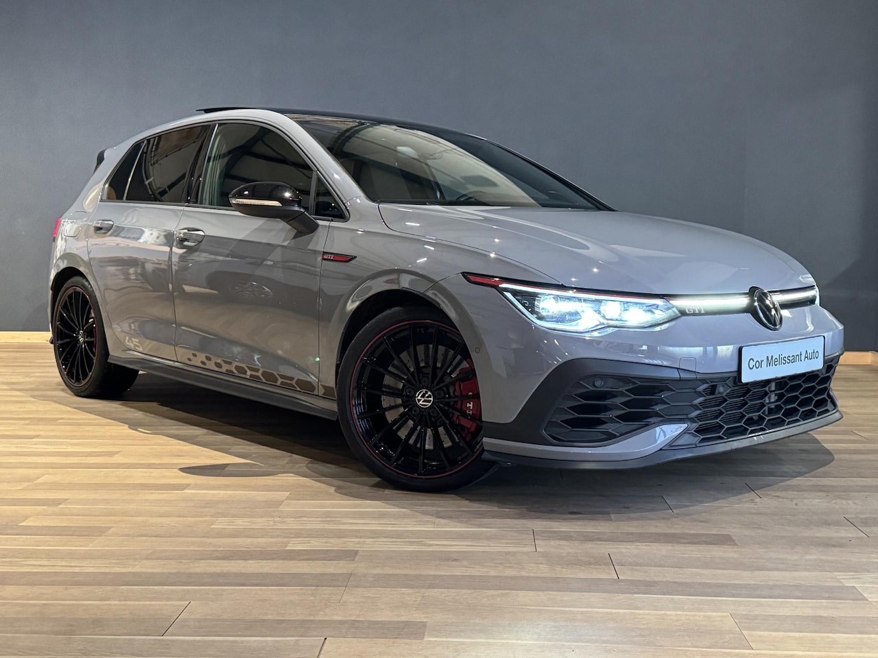 Volkswagen Golf - 2.0 TSI GTI Clubsport 45 Jahre PANO | AKRA | NURBURG | H/K - AutoWereld.nl