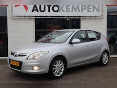 Hyundai i30 - 1.6i DYNAMIC LUXE NIEUWE APK|MOOIE AUTO