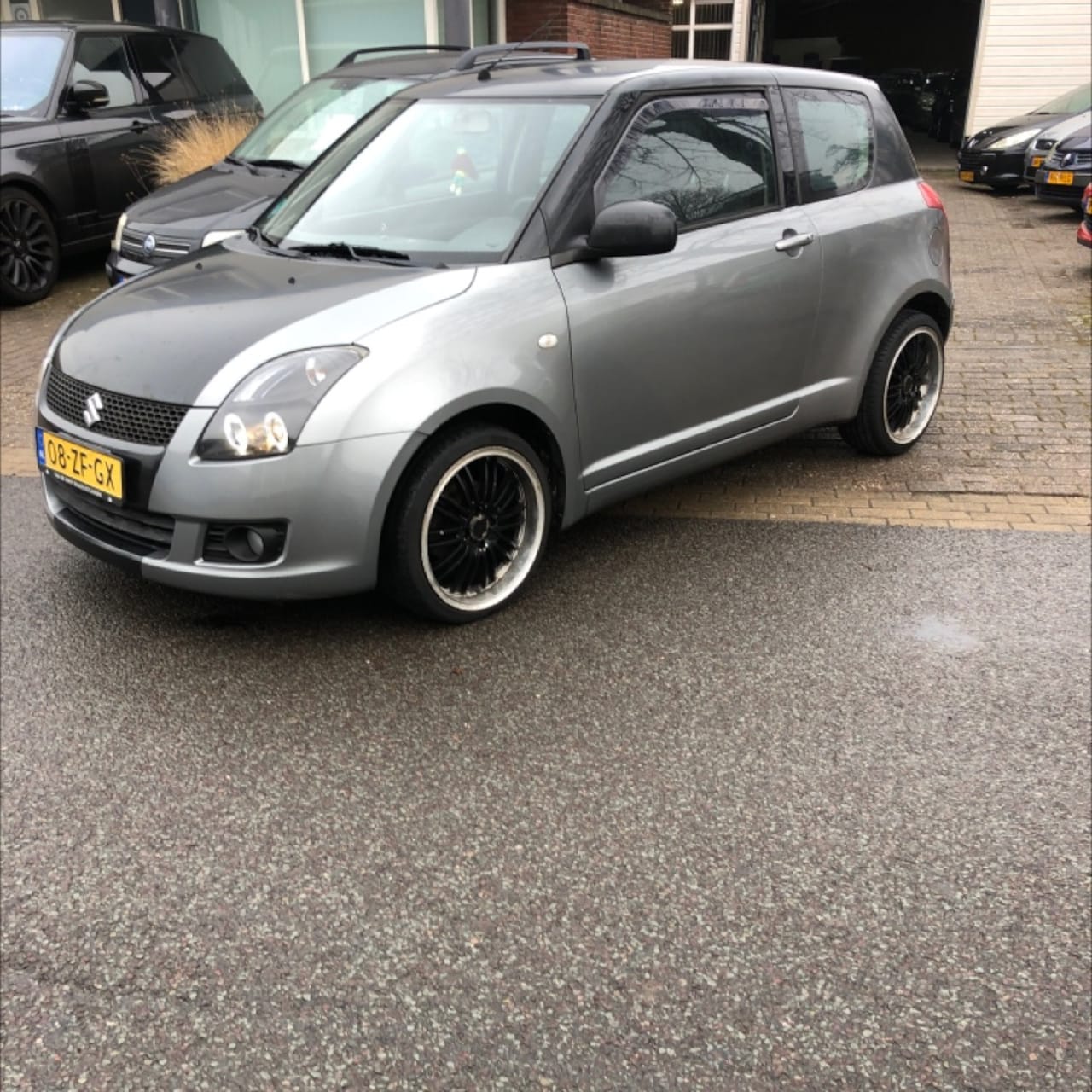 Suzuki Swift - 1.5 Exclusive 1.5 Exclusive,Airco,electr pakket enz. Inruil koopje! prijs is zo mee Apk 25-03-2025. WIJ - AutoWereld.nl