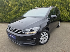 Volkswagen Touran - 1.5 TSI Comfortline 7p