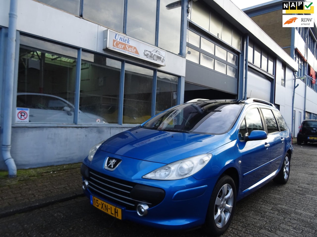 Peugeot 307 SW - 2.0-16V Premium 2.0-16V Premium - AutoWereld.nl