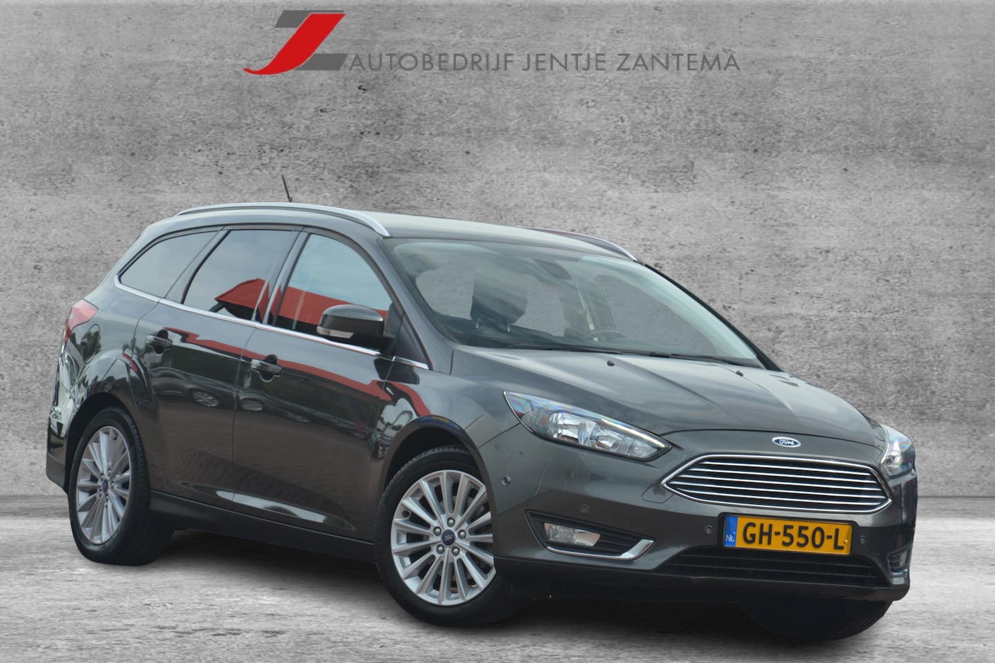 Ford Focus Wagon - 1.5 Titanium Edition | Navigatie | Clima | Cruise-control | PDC | NL auto!! | - AutoWereld.nl