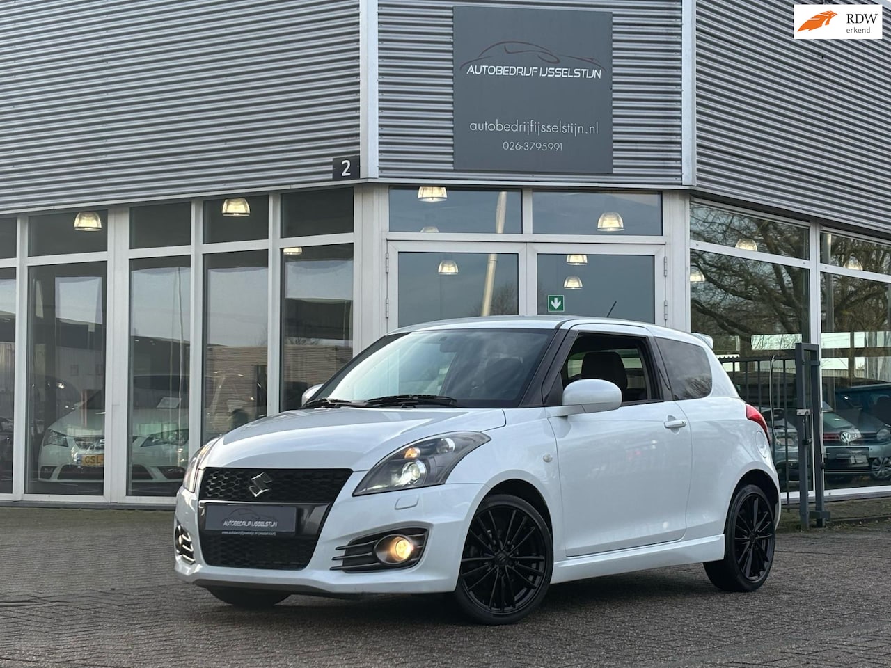 Suzuki Swift - 1.6 Sport / Climate / Stoelverw. / Start/Stop. - AutoWereld.nl