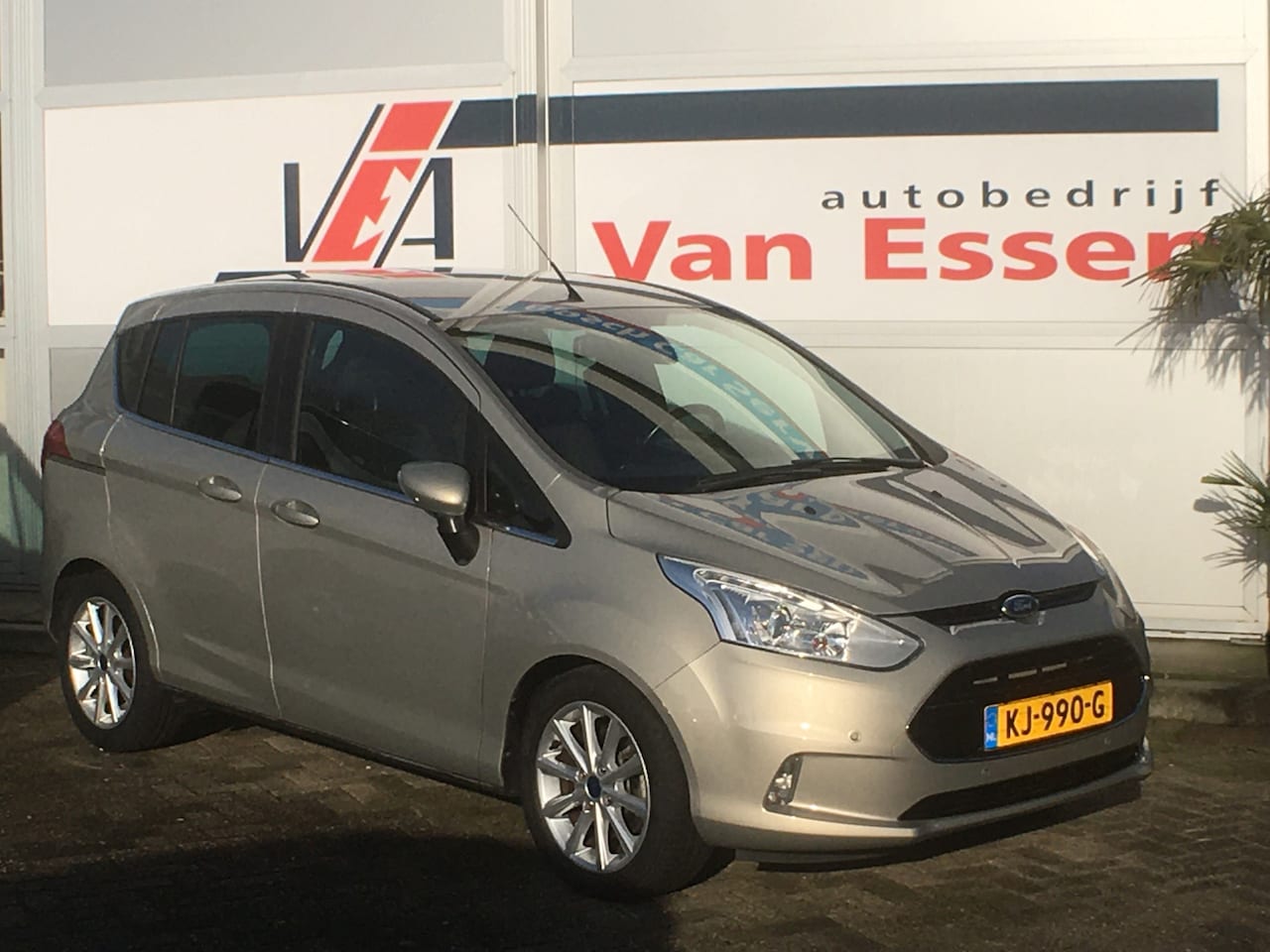 Ford B-Max - 1.6 TI-VCT Titanium Lage km.st. N.A.P. origineel NL auto - AutoWereld.nl