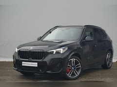 BMW X1 - xDrive25e M Sport Pro / Trekhaak / Stoel- en Stuurverwarming