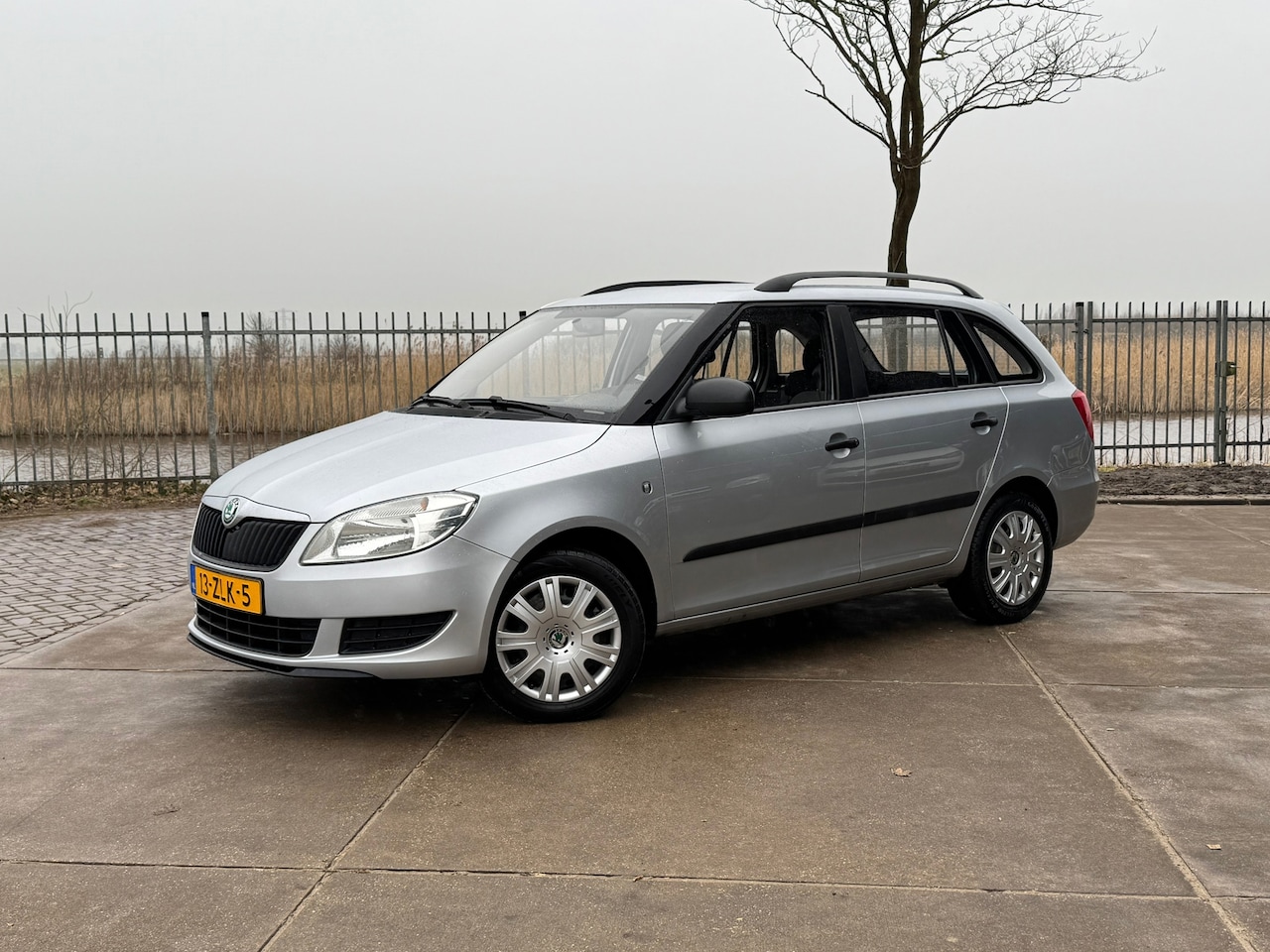 Skoda Fabia Combi - 1.2 TSI Arctic | Airco | Radio | elektrisch pakket | - AutoWereld.nl