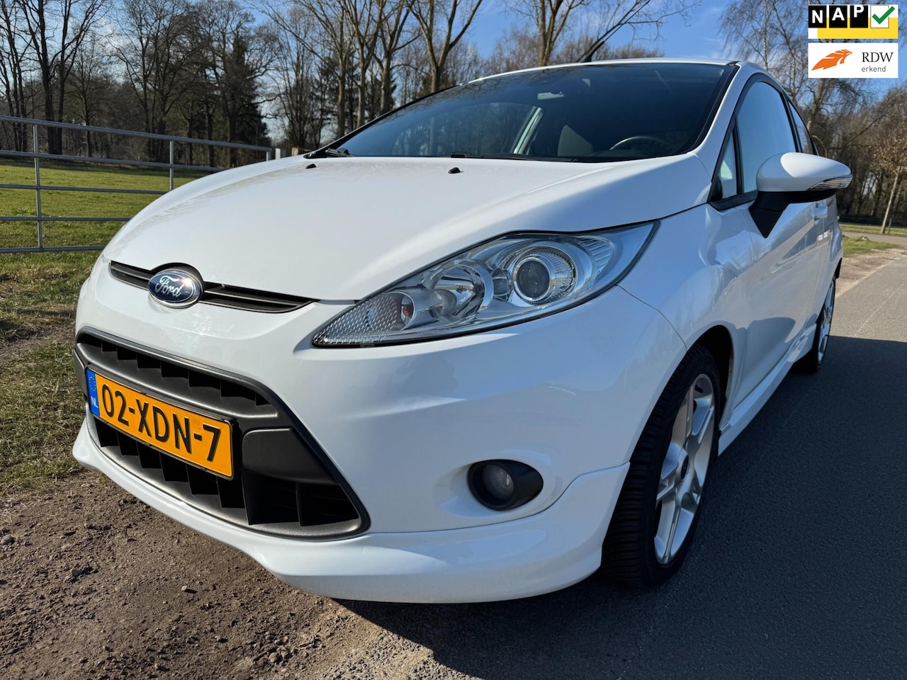 Ford Fiesta - 1.6 Sport 120PK dealer onderhouden en 1ste eigenaar - AutoWereld.nl