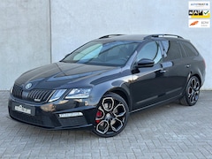 Skoda Octavia - 2.0 TSI RS VRS 230 19'' DSG Pano Canton Camera