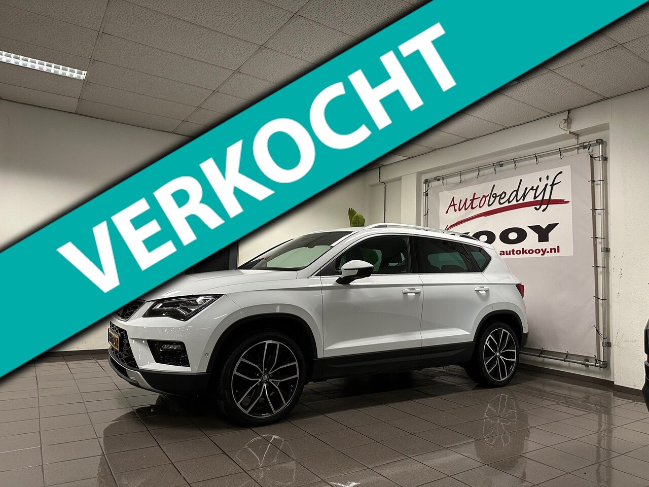 Seat Ateca - 1.4 EcoTSI Xcellence 4DRIVE * Automaat / Carplay / Trekhaak / 19" LM Velgen / NL Auto * - AutoWereld.nl