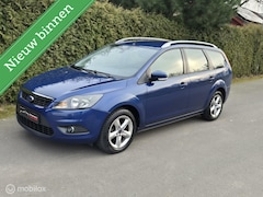 Ford Focus Wagon - 1.6 Comfort Airco Sportvelgen NWE apk