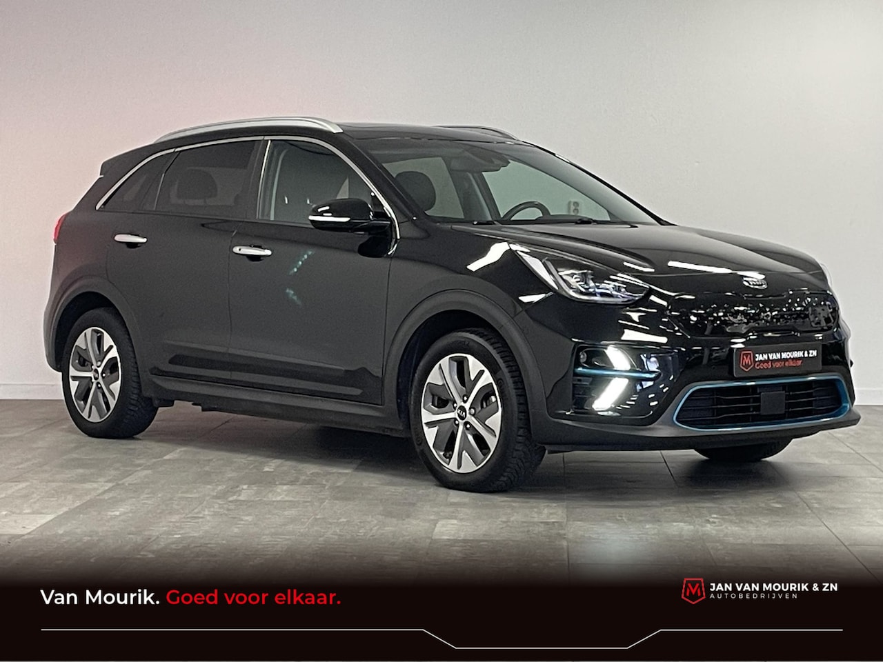 Kia e-Niro - ExecutiveLine 64 kWh | Panoramadak | Leder | Stoelverwarming | - AutoWereld.nl