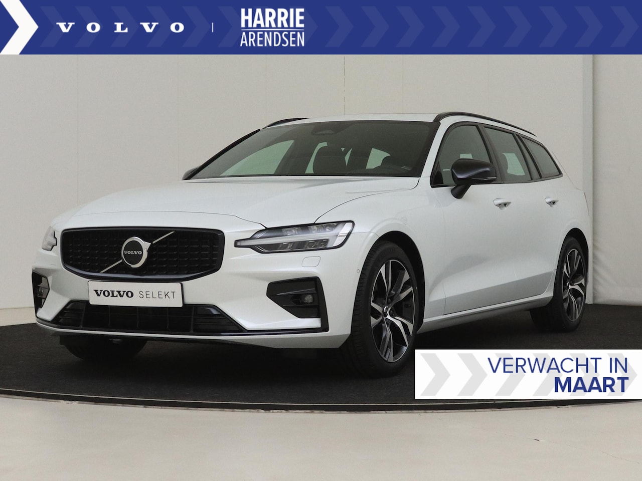 Volvo V60 - 2.0 B4 Plus Dark | Trekhaak | Adaptieve cruise control | 360 camera | Panoramadak | Stoel- - AutoWereld.nl