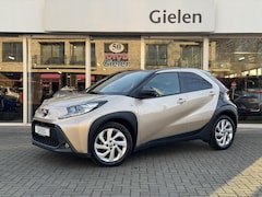 Toyota Aygo X - 1.0 VVT-i Pulse | Bi-tone, Privacy glass, 17 inch, Apple carplay/Android auto, Stoelverwar