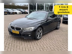 BMW 3-serie - 330e Centennial High Exe. M Sport / Schuifdak / Bruin Leder / 19'' / Parkeerhulp achter /