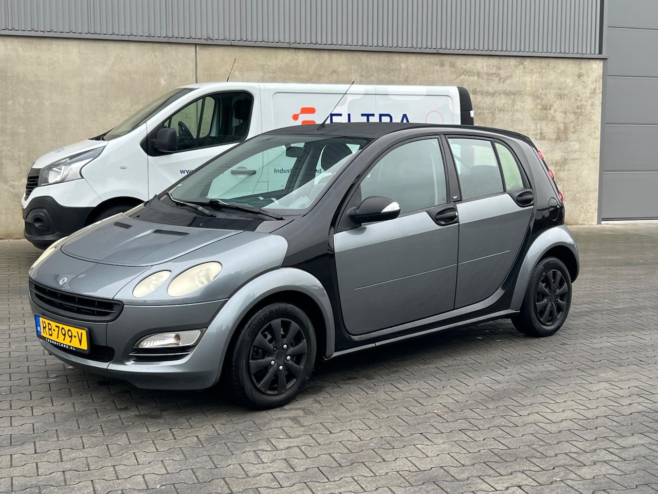 Smart Forfour - 1.3 pulse 163.000 KM+AIRCO+5 DEURS+ELEKTRISCHE PAKKET - AutoWereld.nl