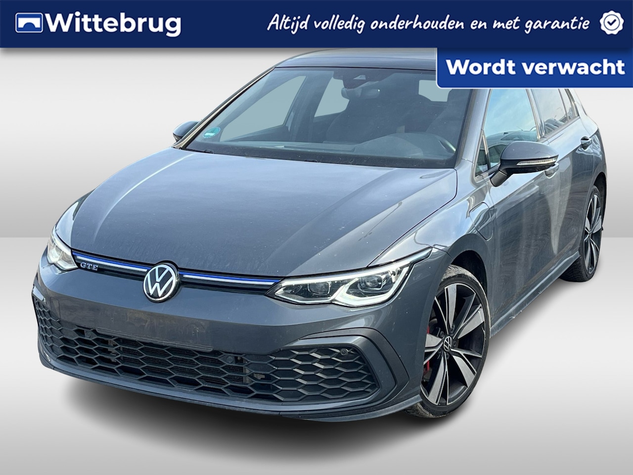 Volkswagen Golf - 1.4 eHybrid 245pk GTE DSG Automaat / Panorama dak / IQ LED / Navigatie / LM 18 inch / Park - AutoWereld.nl